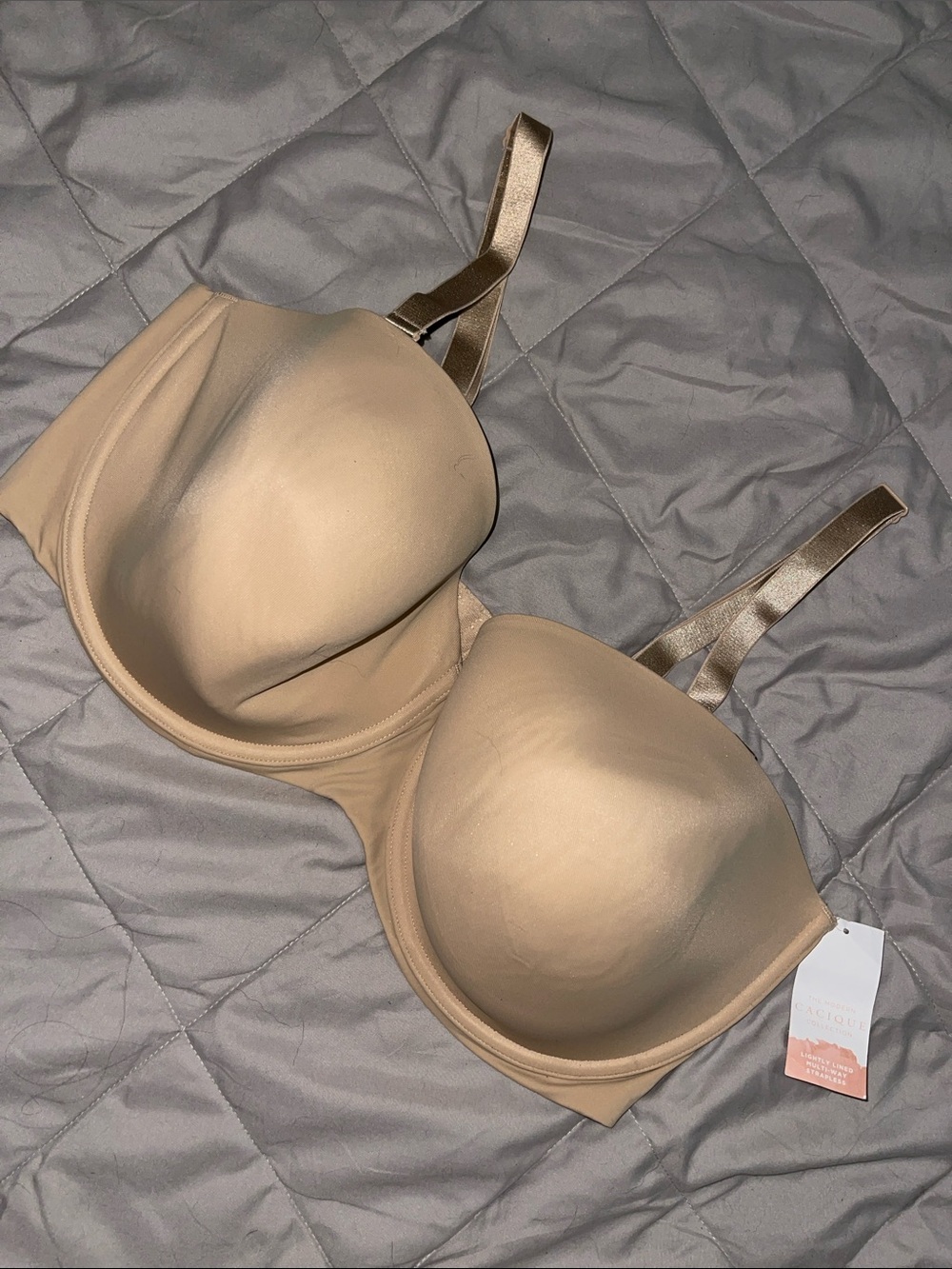 NWT Cacique Beige Molded Underwire Bra • Smooth T‑Shirt Fit • 44F